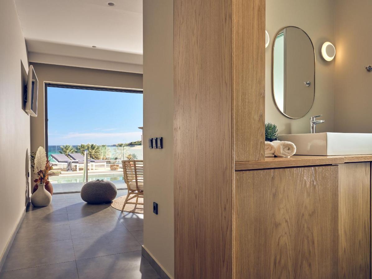 Oceanis Suites With Private Heated Pools And Sea View, By Zantewize Kypseli Ngoại thất bức ảnh